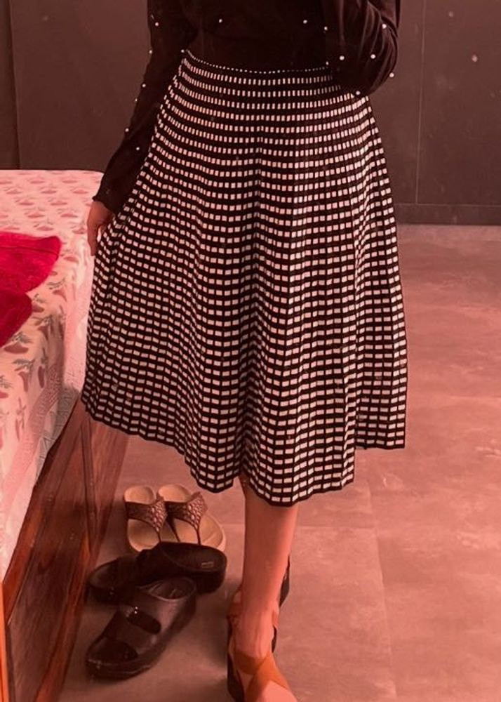 long skirt