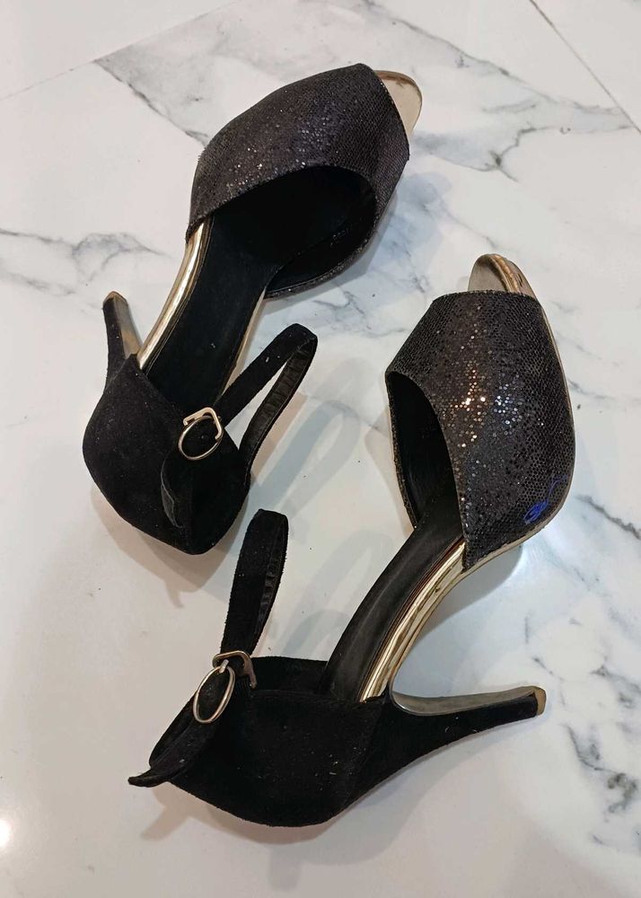 Sparkling Black Heels...size 40
