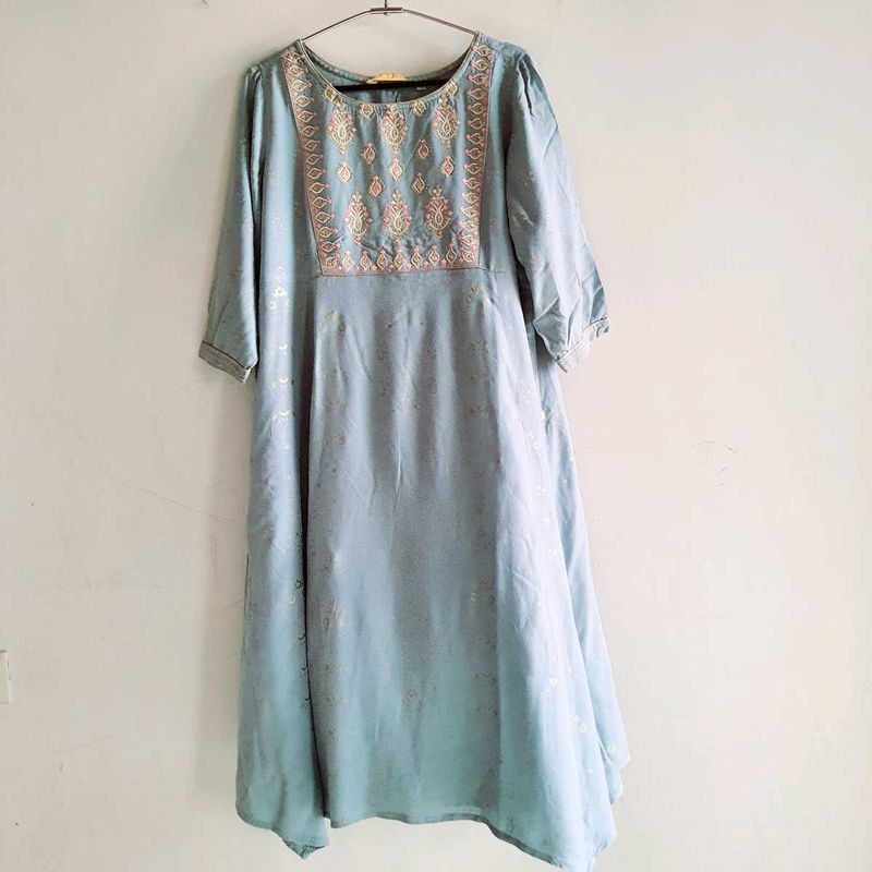 Avassa Kurta