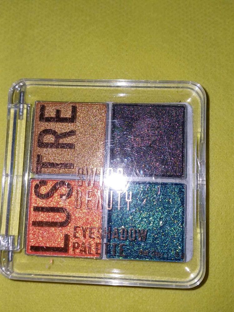 Swiss Beauty Glitter Pallete✨️