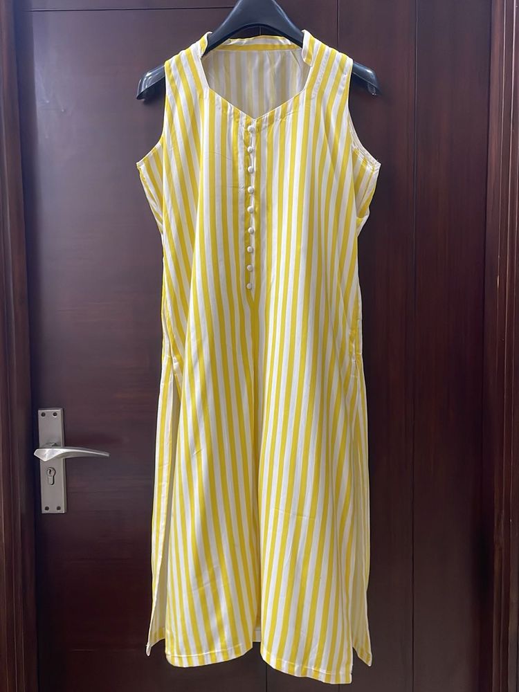 Strips Cut Sleeves Kurta