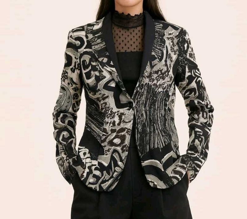 Patterned Blazer Top