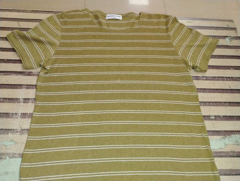 women T shirt