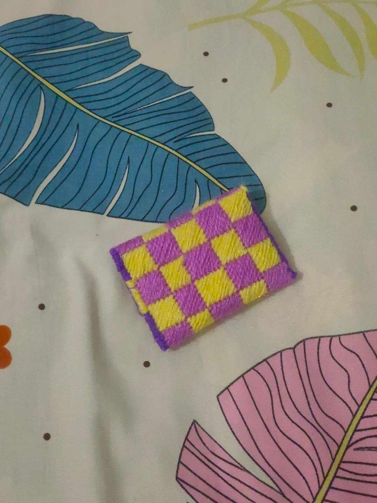 Checkered Pouch Woolen