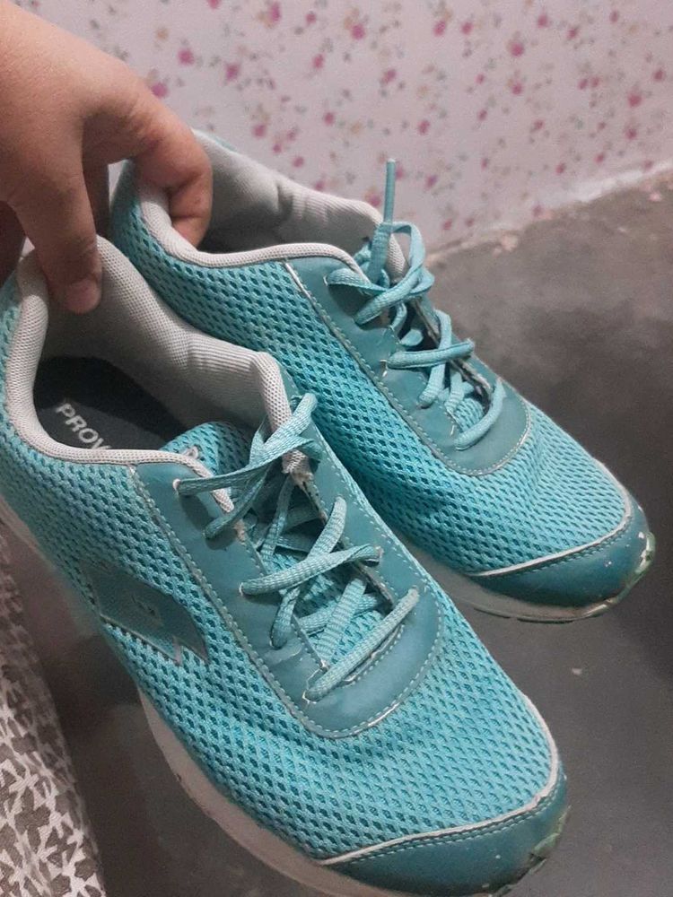 Blue PRO sport shoes