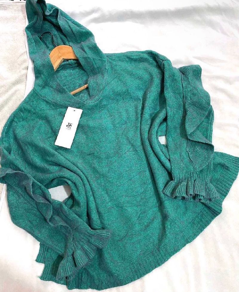 Green Ruffle Sleeve Hoodie