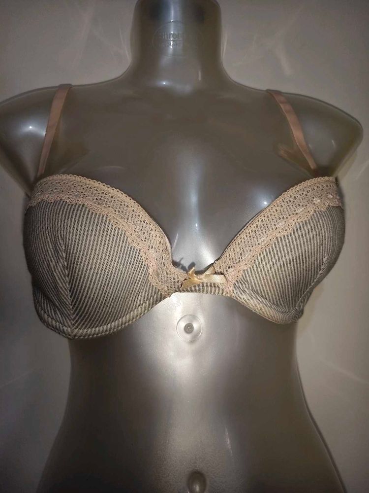 🎁Buy 2, Get 2 Free🎁Striped Padded Bra 32 C