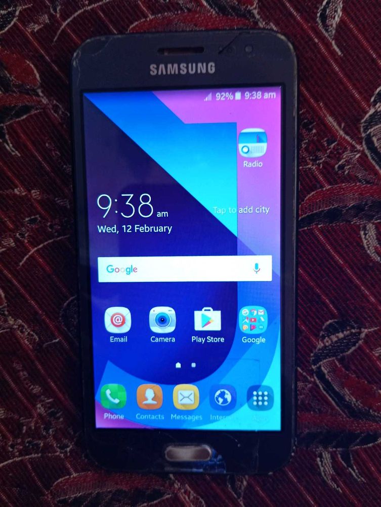 Samsung J2 Dual Sim Mobile { Working}