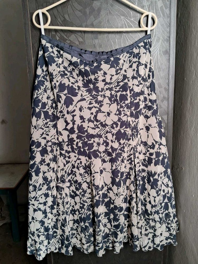 Floral Print Midi Skirt