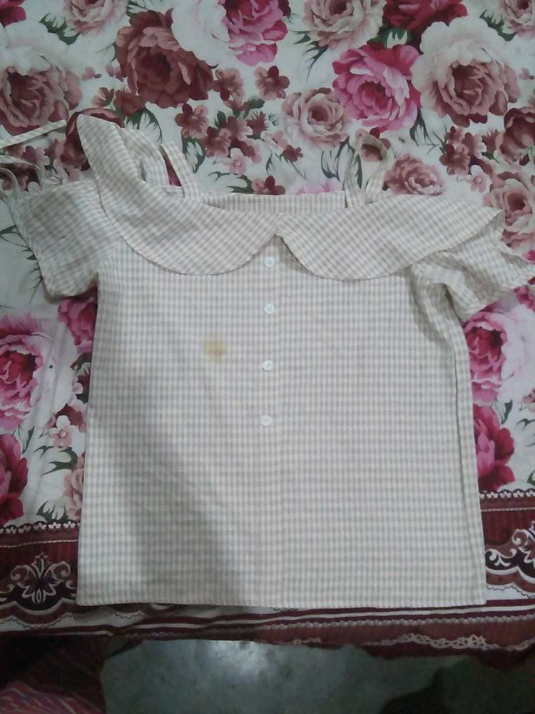 Cute Gingham Top