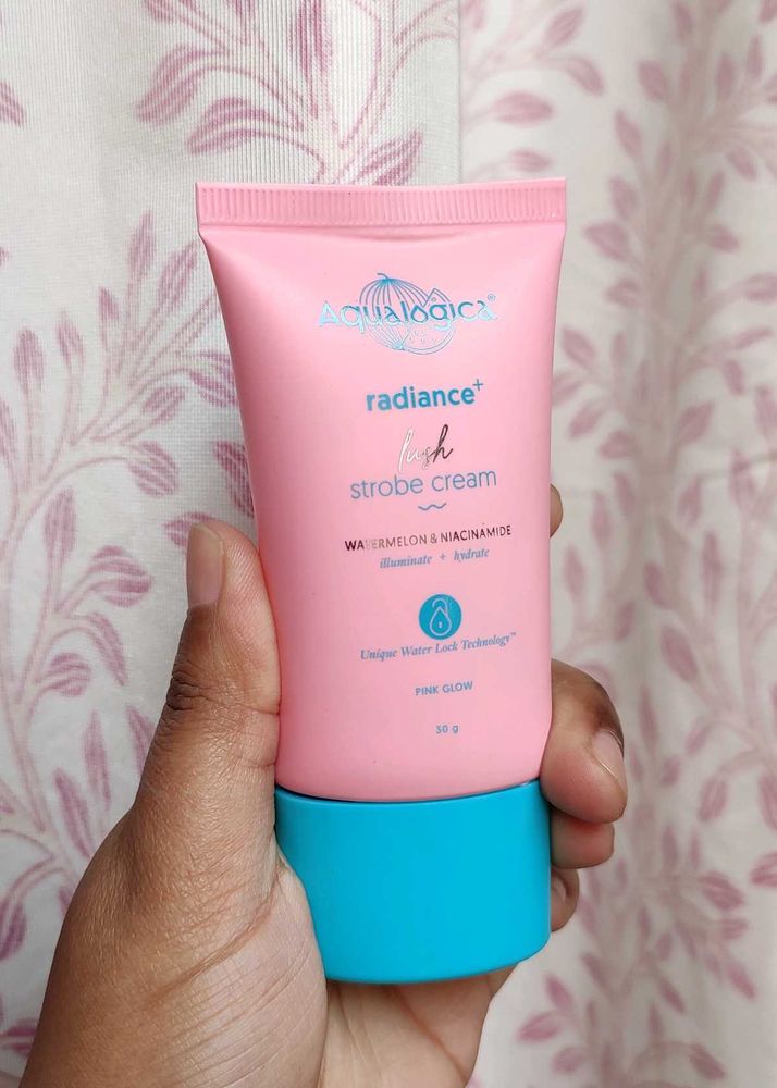 Aqualogica Radiance+ Lush Strobe Cream