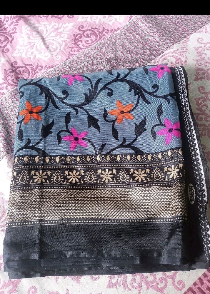 Beautiful Grey Floral Saree ❤😍