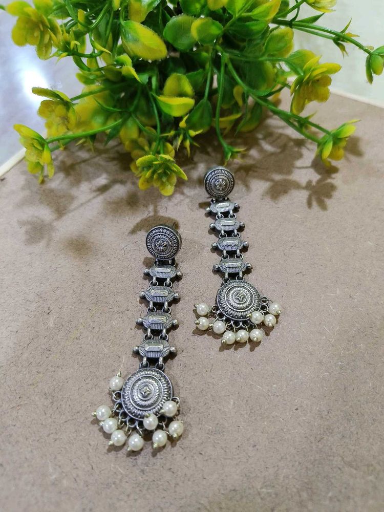 Silver Tone Drop Earrings