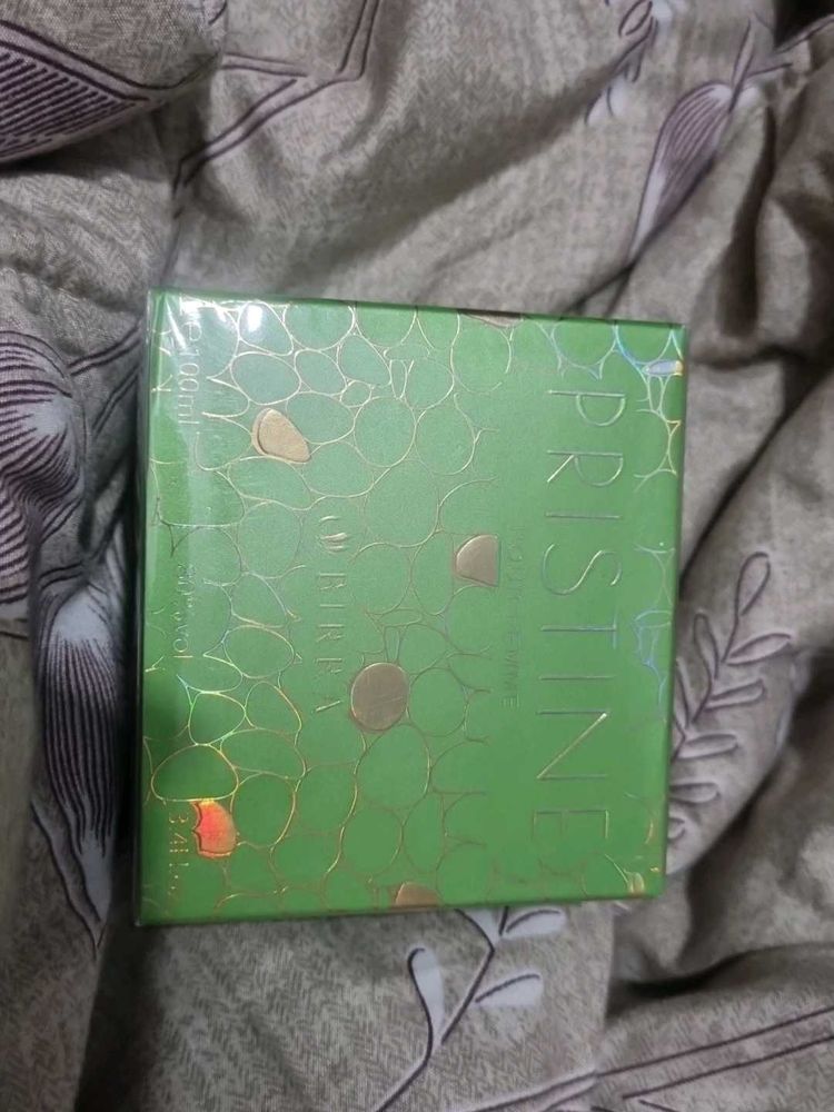Pristine perfume