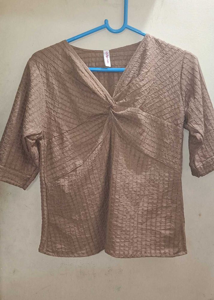 Chic Brown V-Neck Twisted Front Top