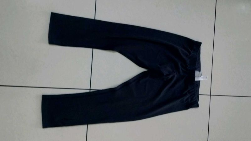 M Nike Ankle Length Leggings