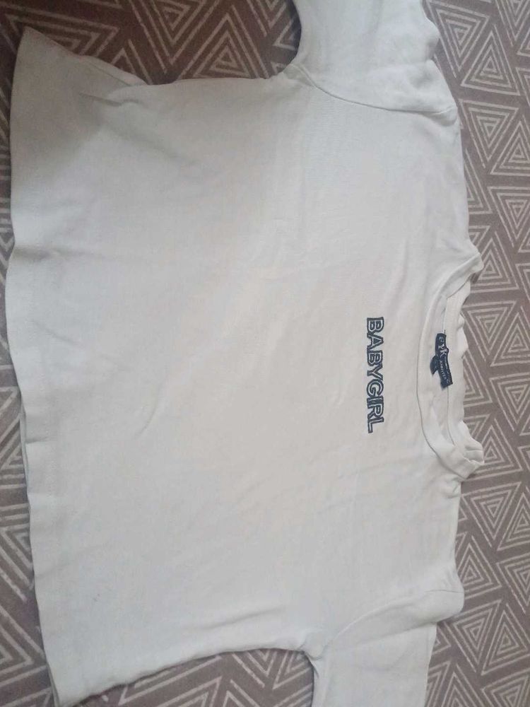 White 'Babygirl' Graphic Tee