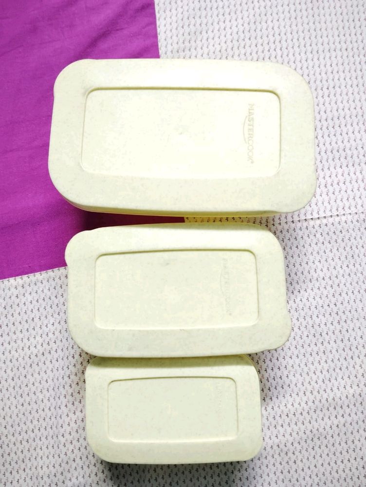 3 Airtight Containers Or Lunchbox