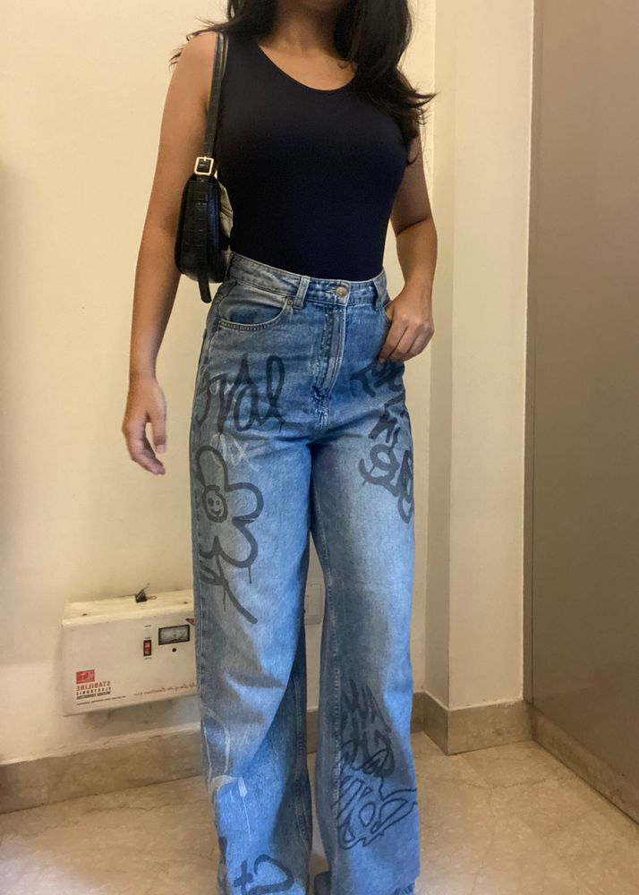 H&amp;M Graffiti Baggy Jeans