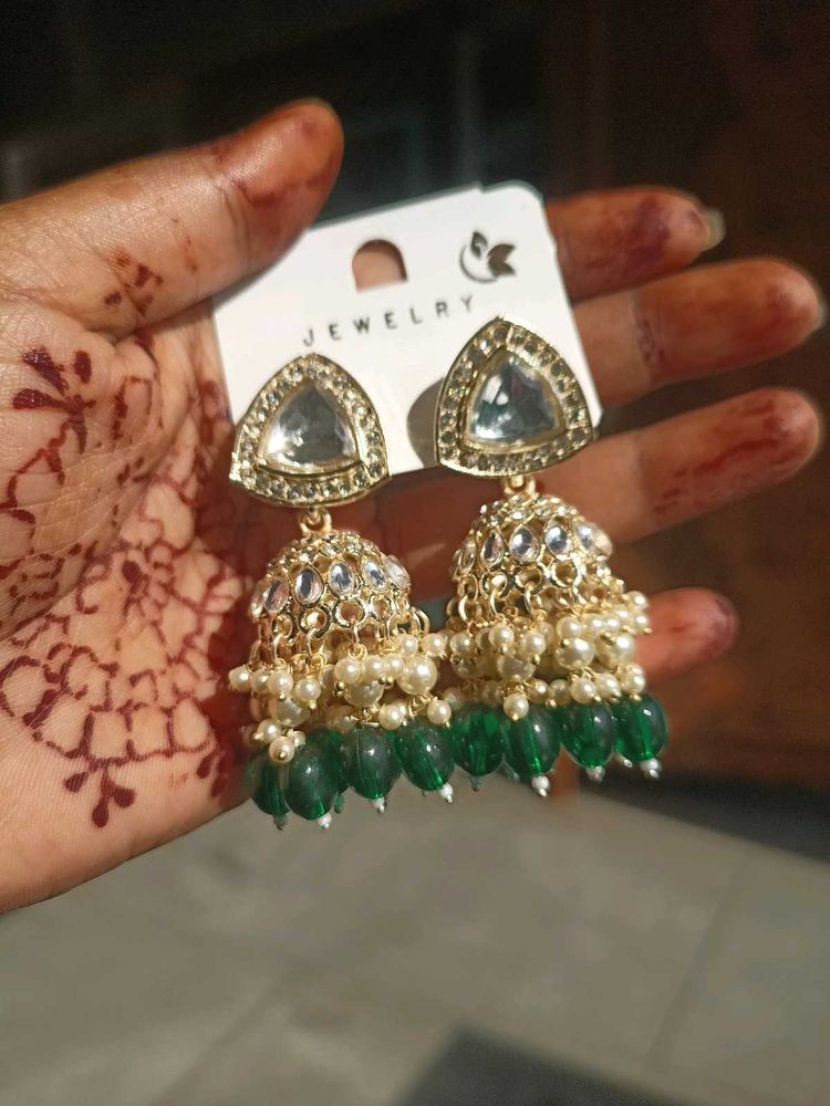 Jhumka Women