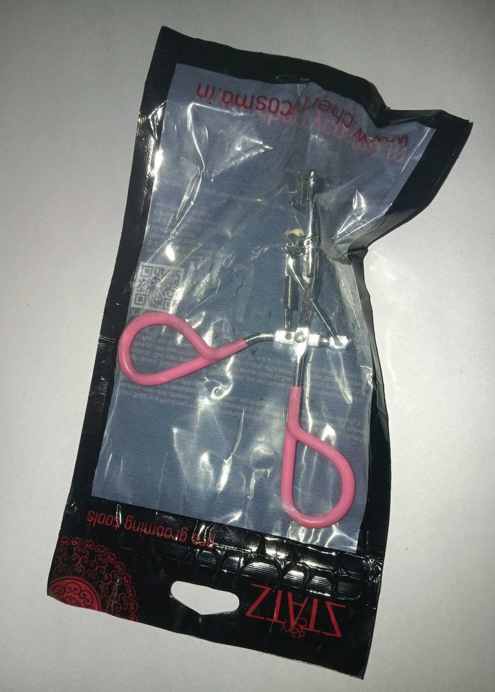 Eyelash Curler New &amp; Sealed