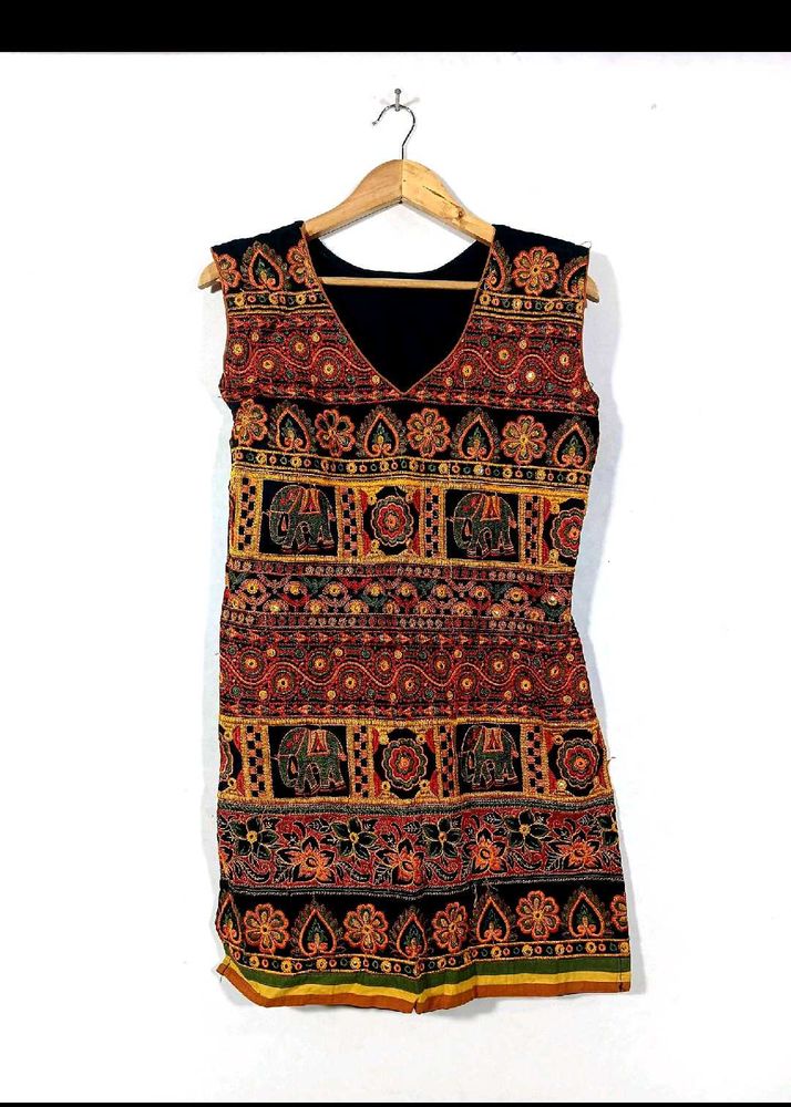 Heavy Thread work Kurta/ Kutch
