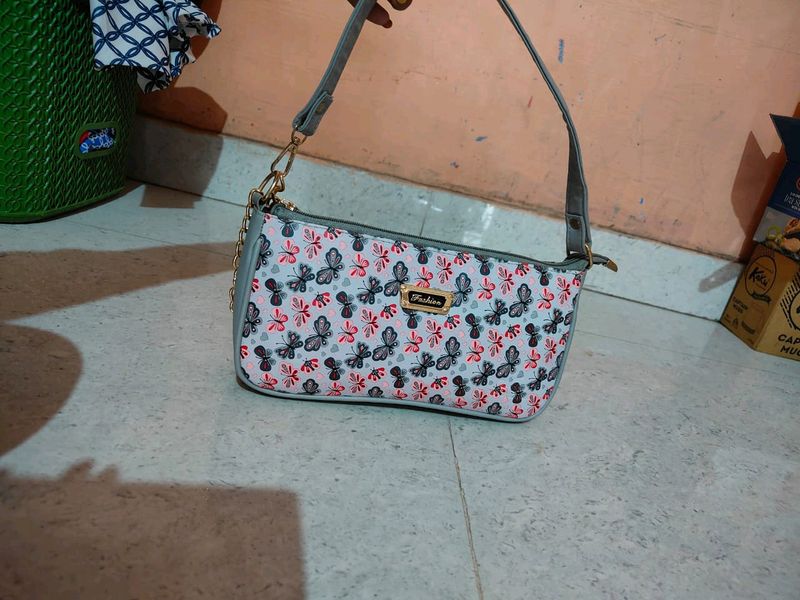 449/-Cute Short Handbag 👜