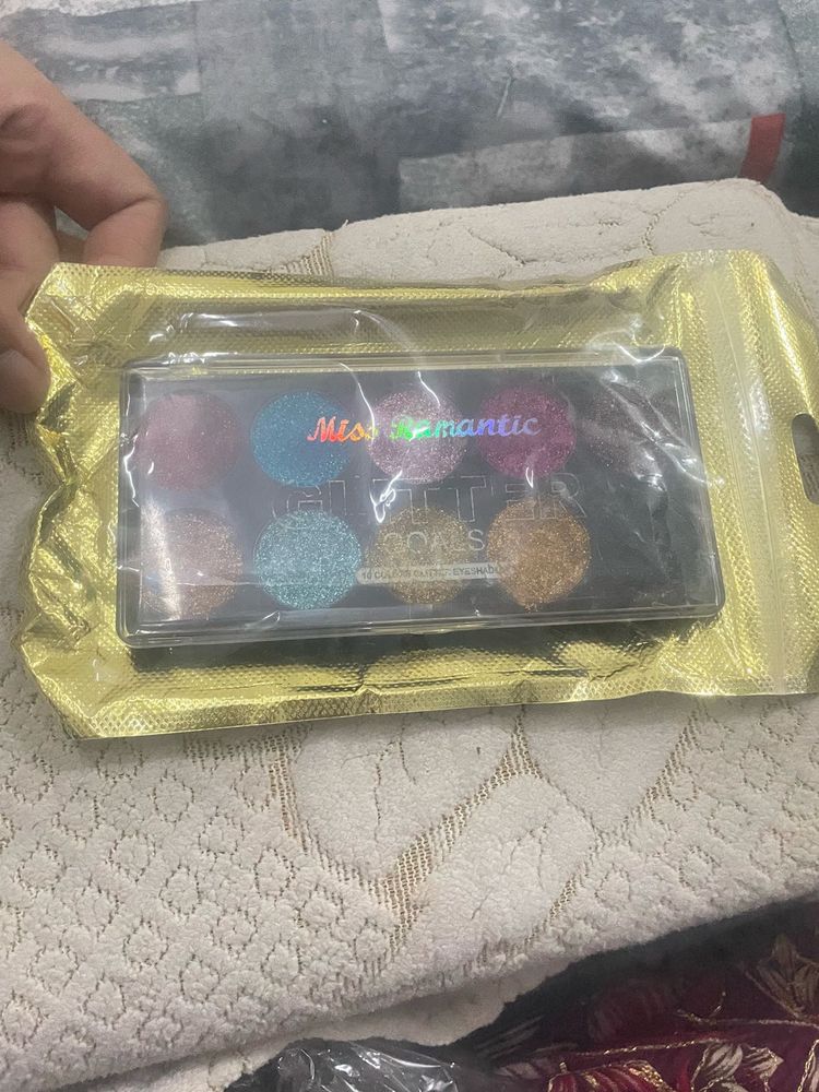 Eye Glitter Brand New Best Quality
