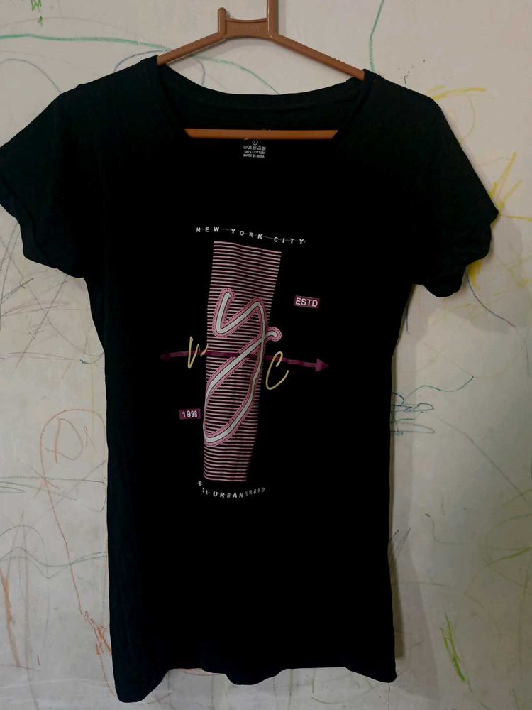 Black Tshirt