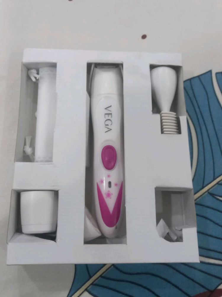 Vega Feather Touch 4 In 1 Trimmer