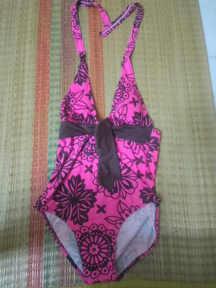 Bodysuit / Beachwear