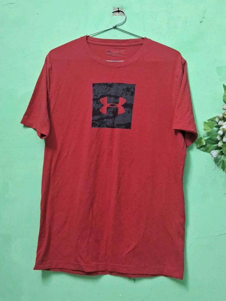 Red Under Armour T-Shirt