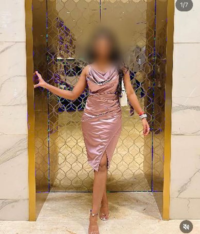 Elegant Pink Party Dress