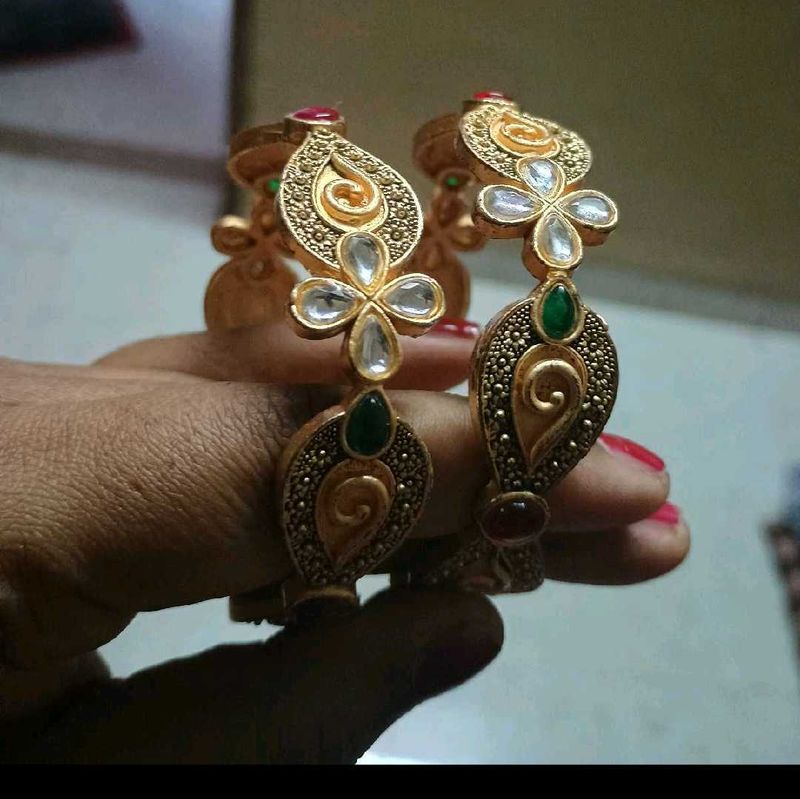 kamarband and High Gold bangles