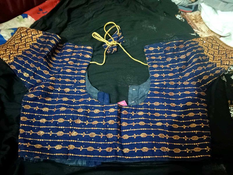 REDIMATE BLOUSE