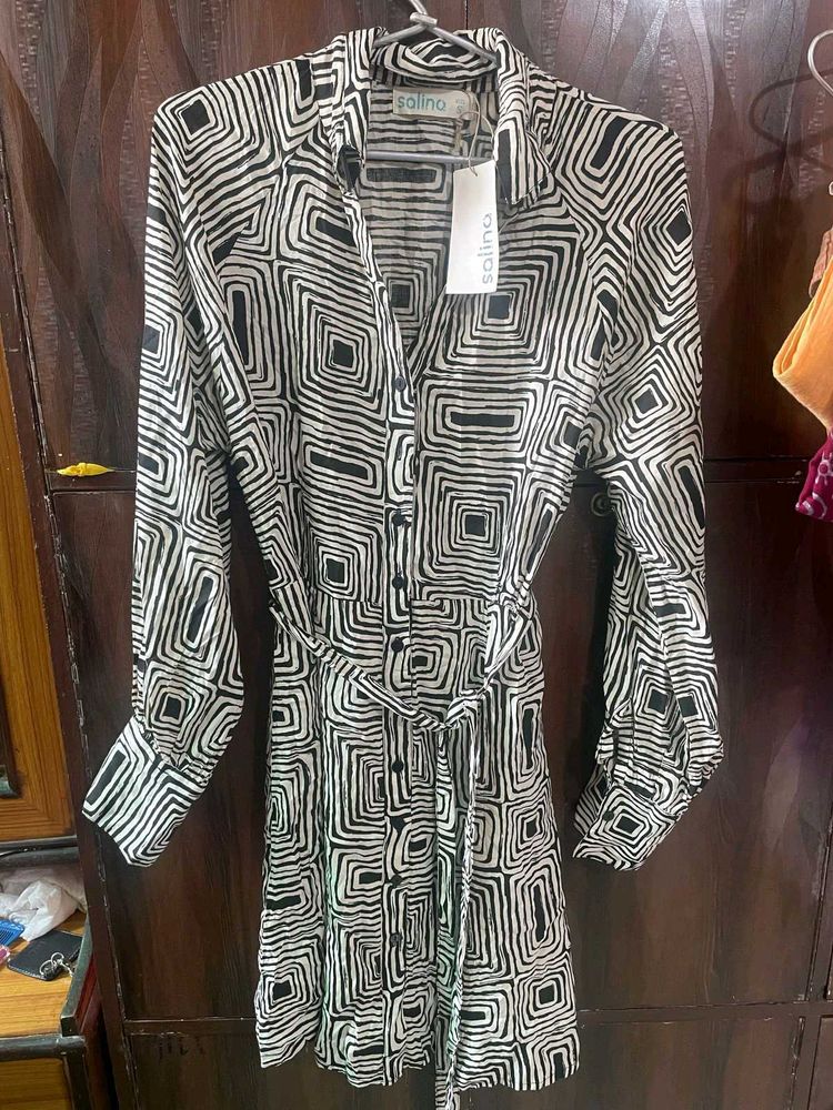 Chic Geometric Print Shirt Dress