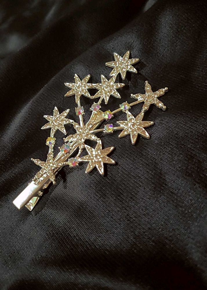 ✨ Dazzling Starburst Hair Clip – Elegant &amp; Unique