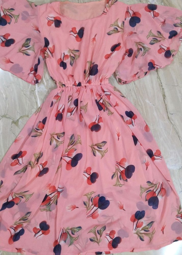 Cinched Waist Floral Crepe Midi Dress