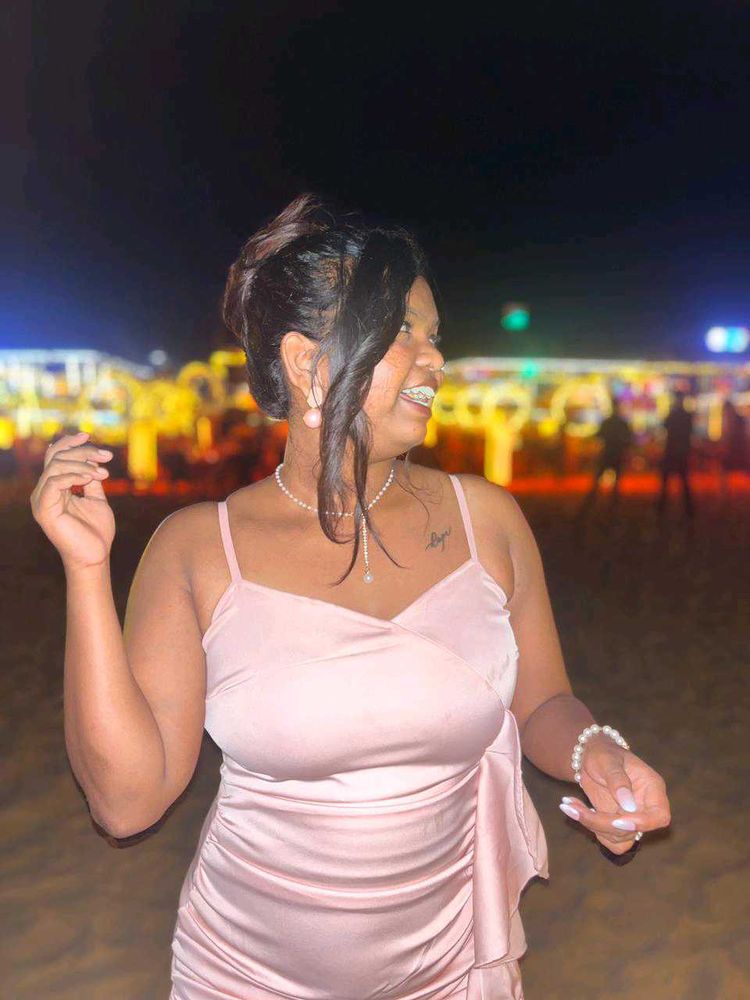 Elegant Pink Bodycon Dress