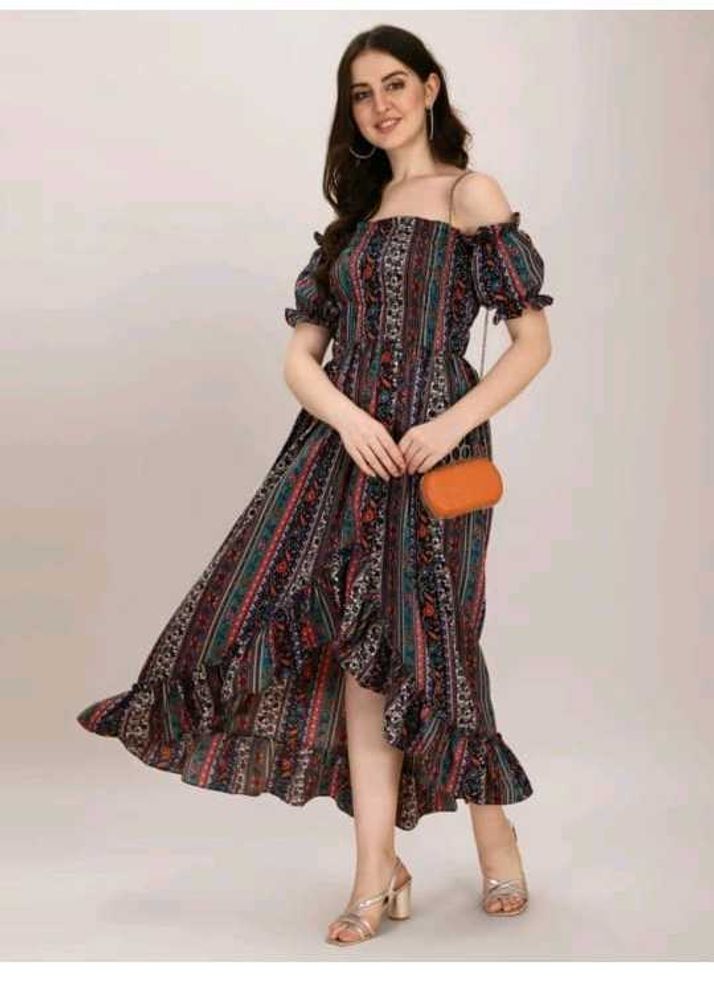 Ruffled Dress 👗