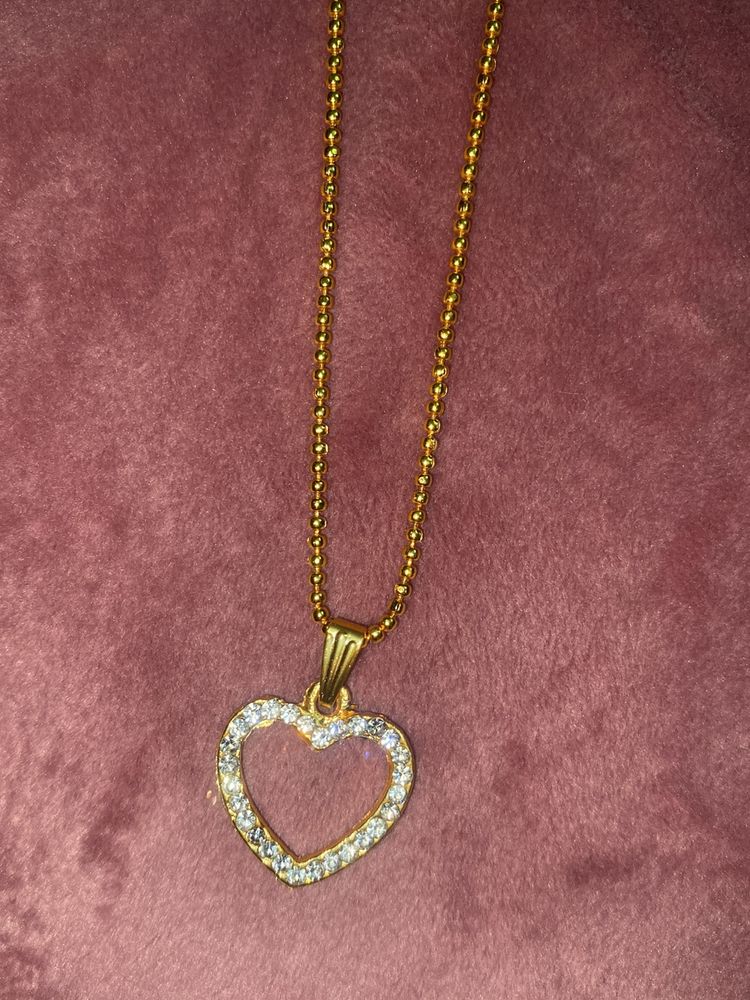New!! Heart Shape Diamond Studed Chain Necklace