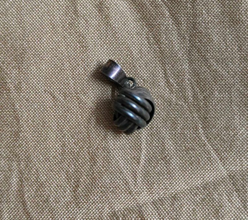 92.5 Knot Pendant