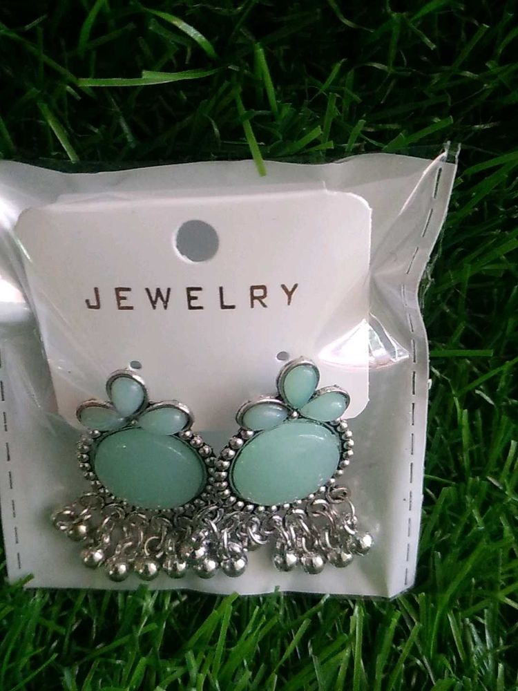 Earring