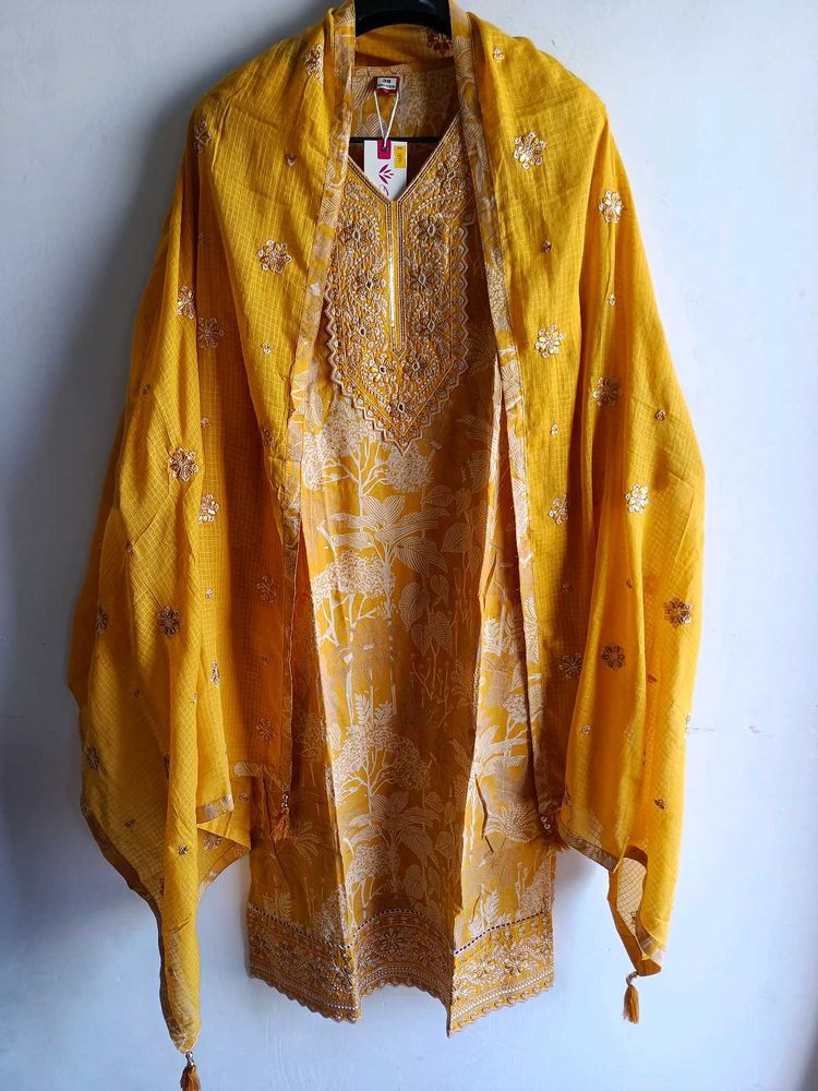 Yellow Embroidered Salwar Kameez