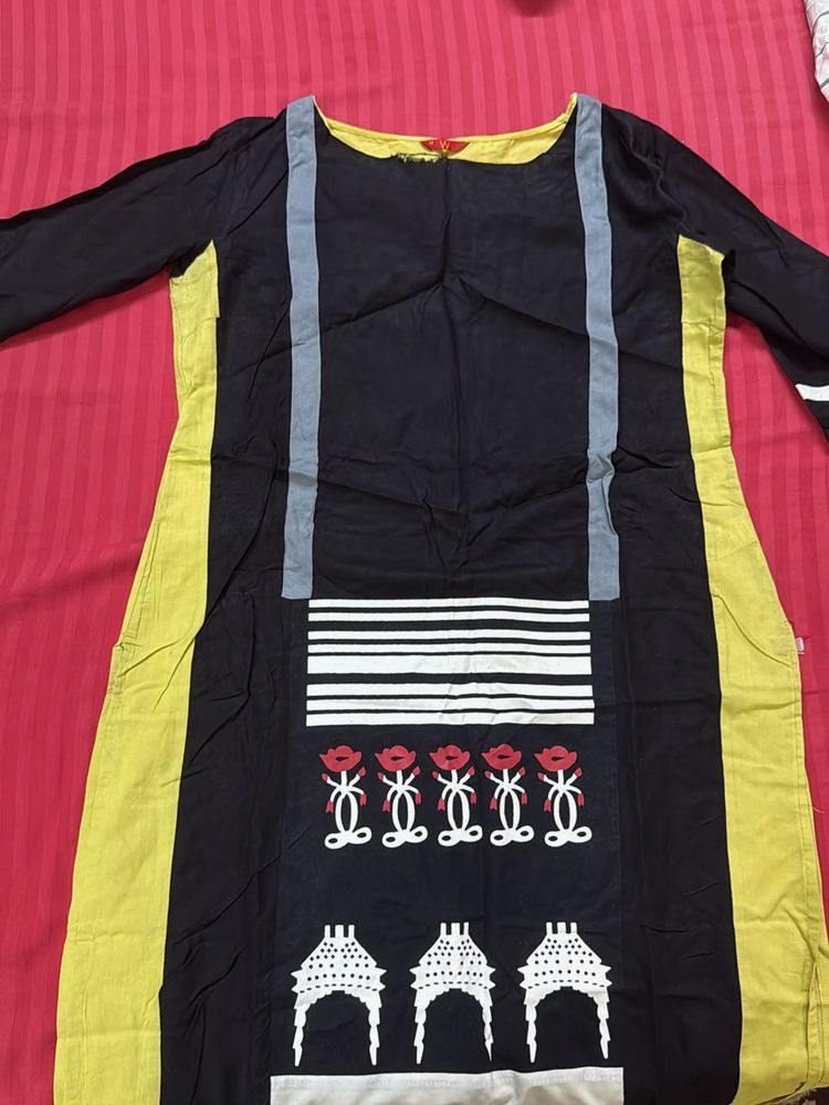 Stylish Black &amp; Yellow Kurta