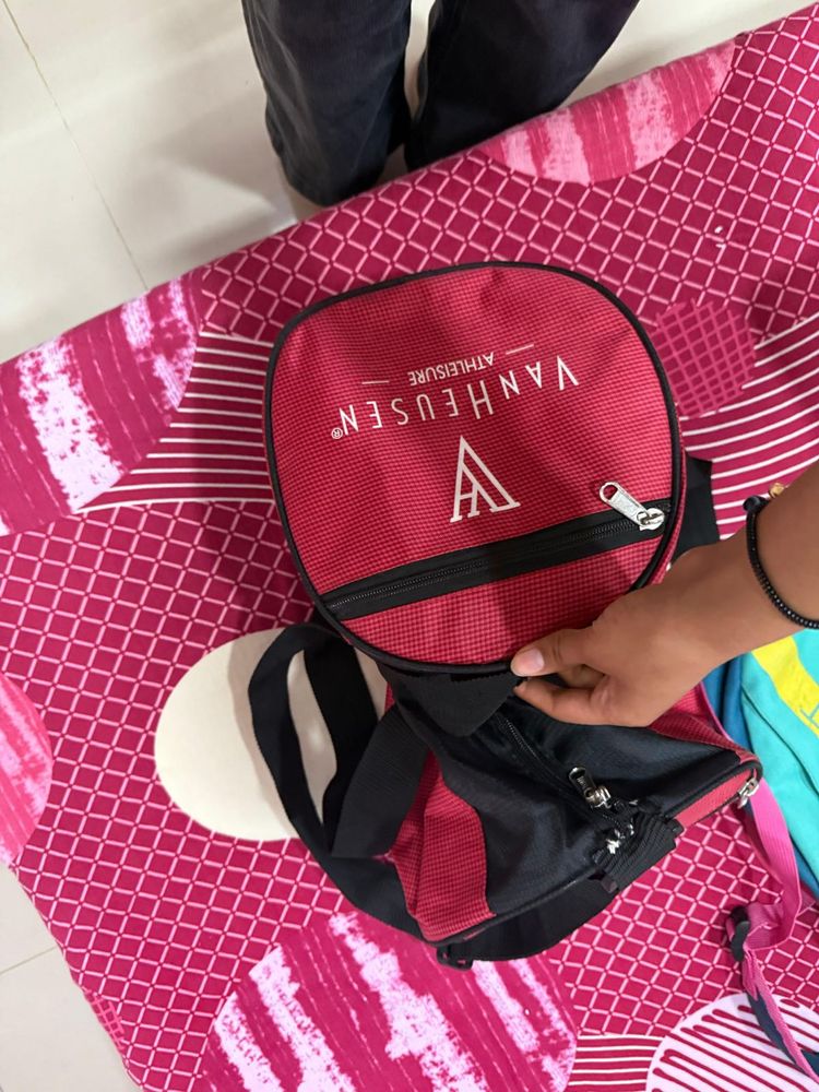 Van Heusen Gym Bag