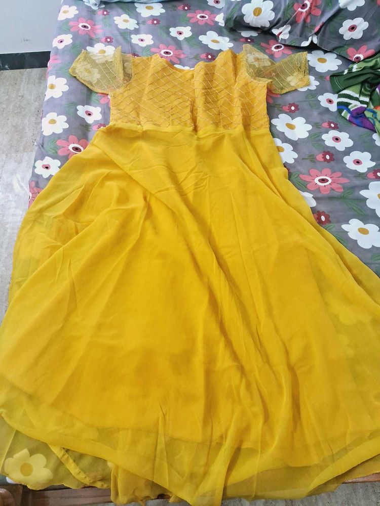 Gorgeous Yellow Party Dress