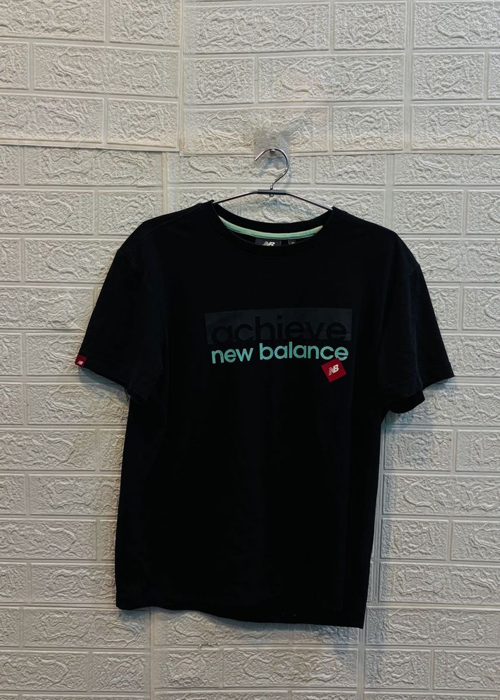 🇦🇺 New Balance Imported Tshirt