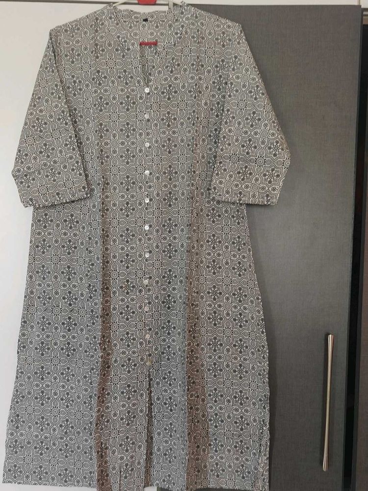 Comfort Meets Elegance – Pure Cotton A-Line Kurta