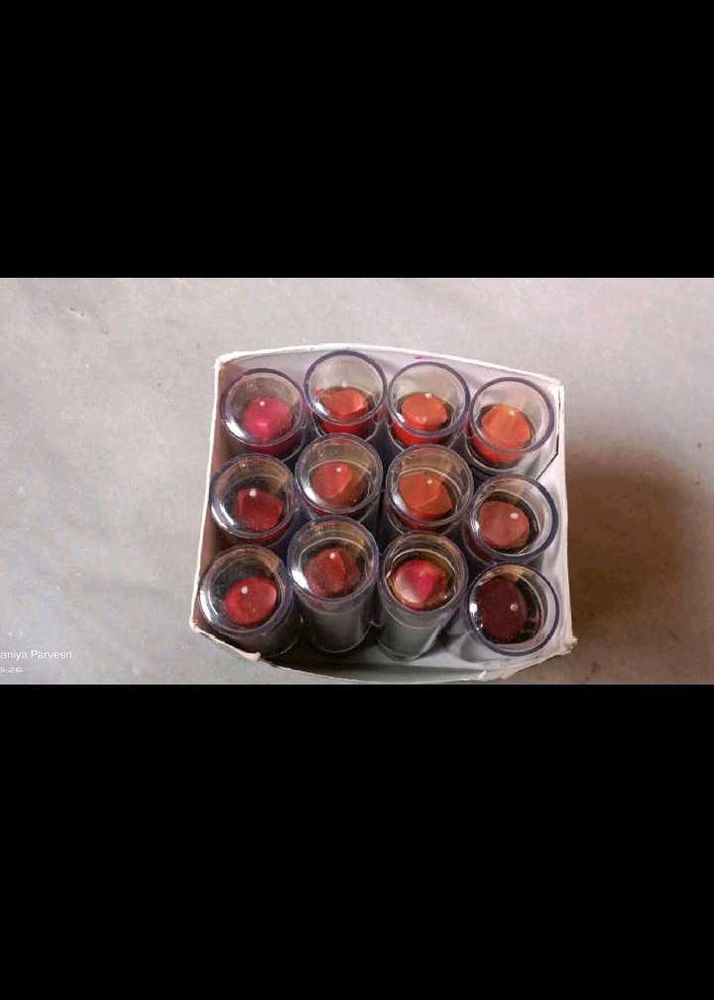 12 Lipstick